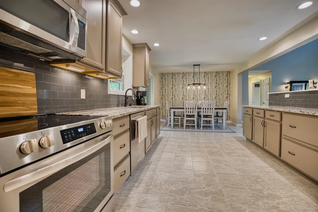 137 Pemigewasset Drive Conway NH 03813