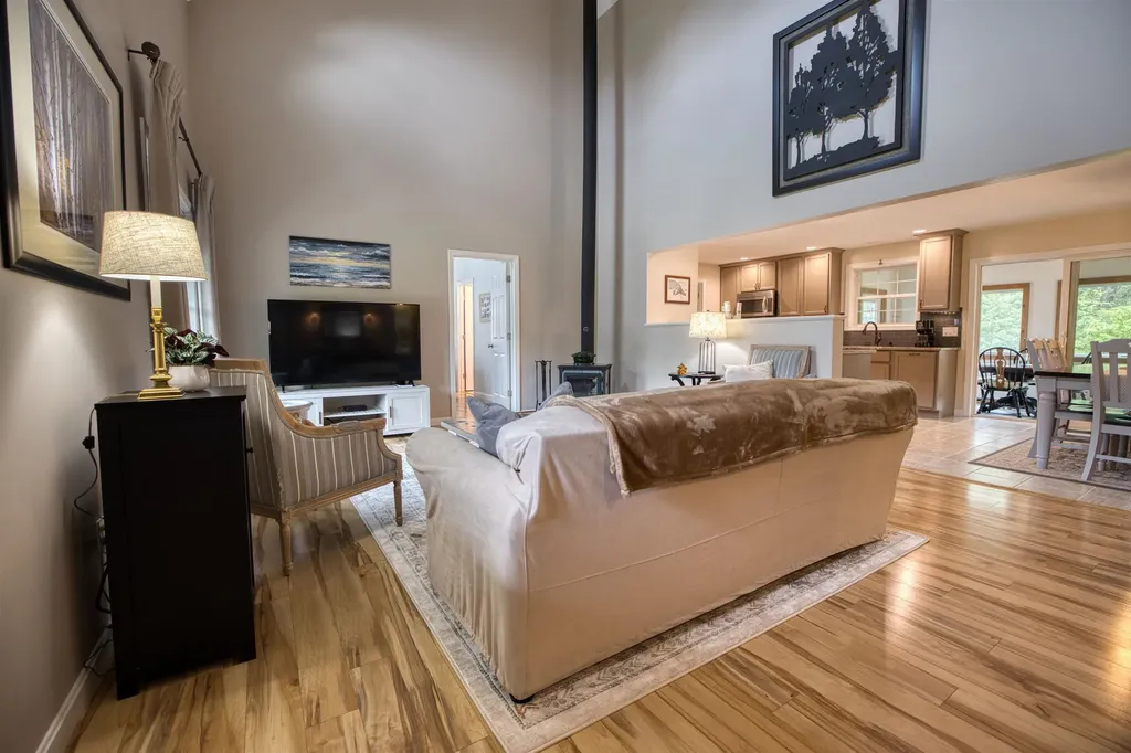 137 Pemigewasset Drive Conway NH 03813