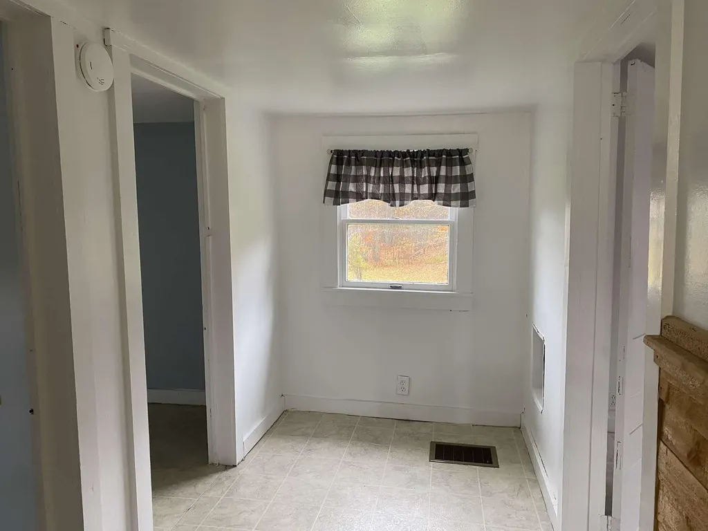 15 Daniels W Road Albany VT 05845