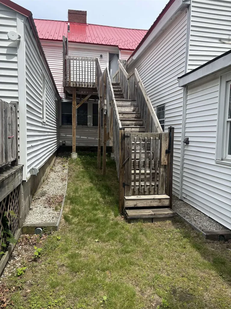 68 Park Street Exeter NH 03833