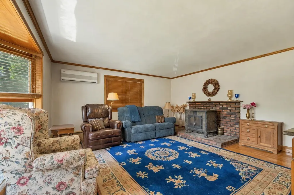 684 Franklin Highway Andover NH 03216