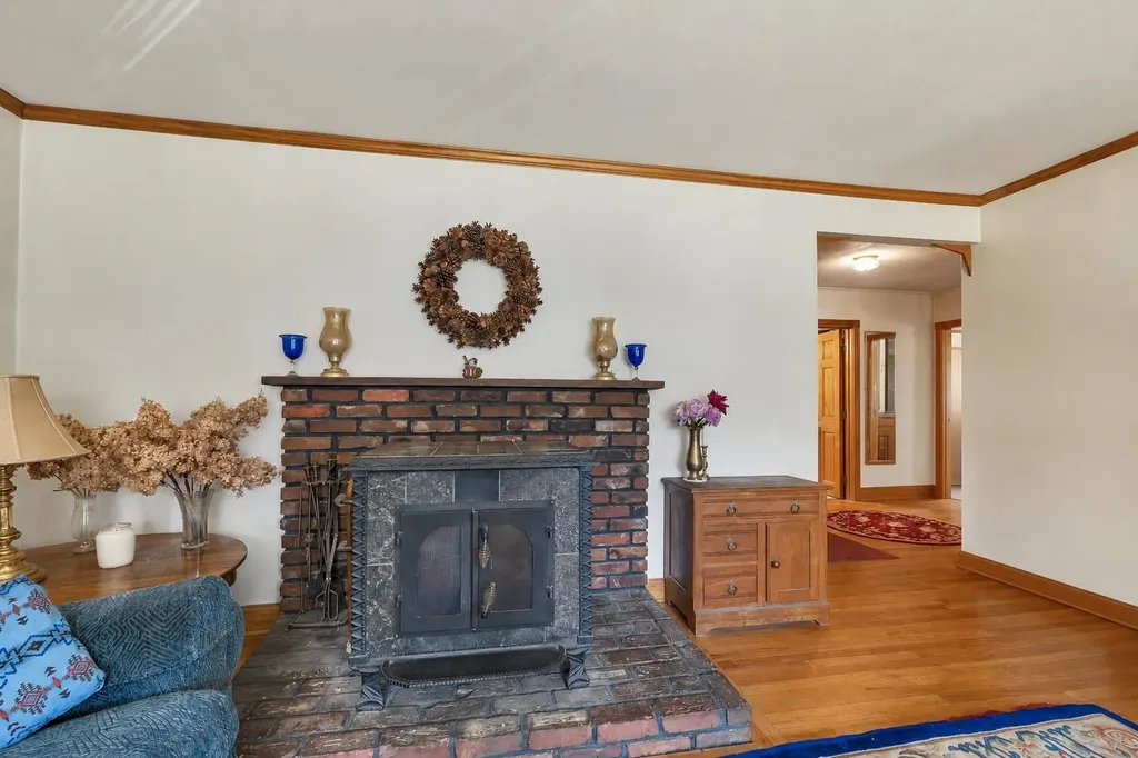 684 Franklin Highway Andover NH 03216
