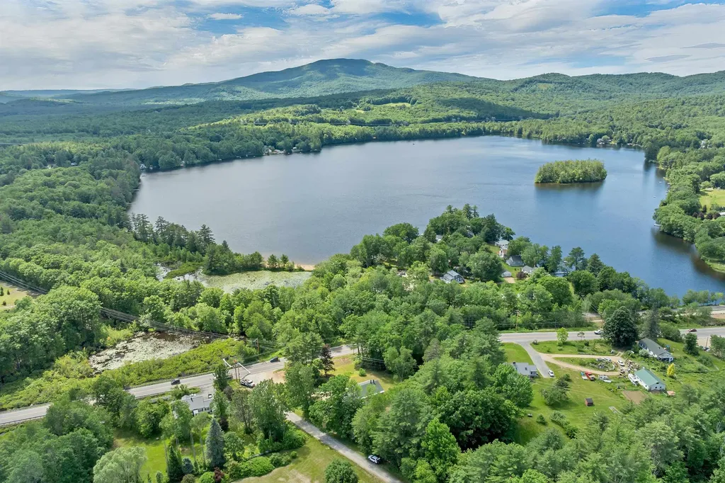 684 Franklin Highway Andover NH 03216