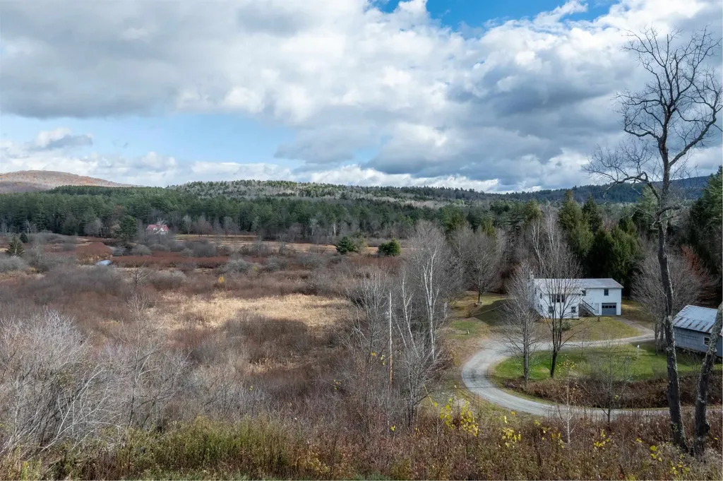 135 Overlook Drive Londonderry VT 05148