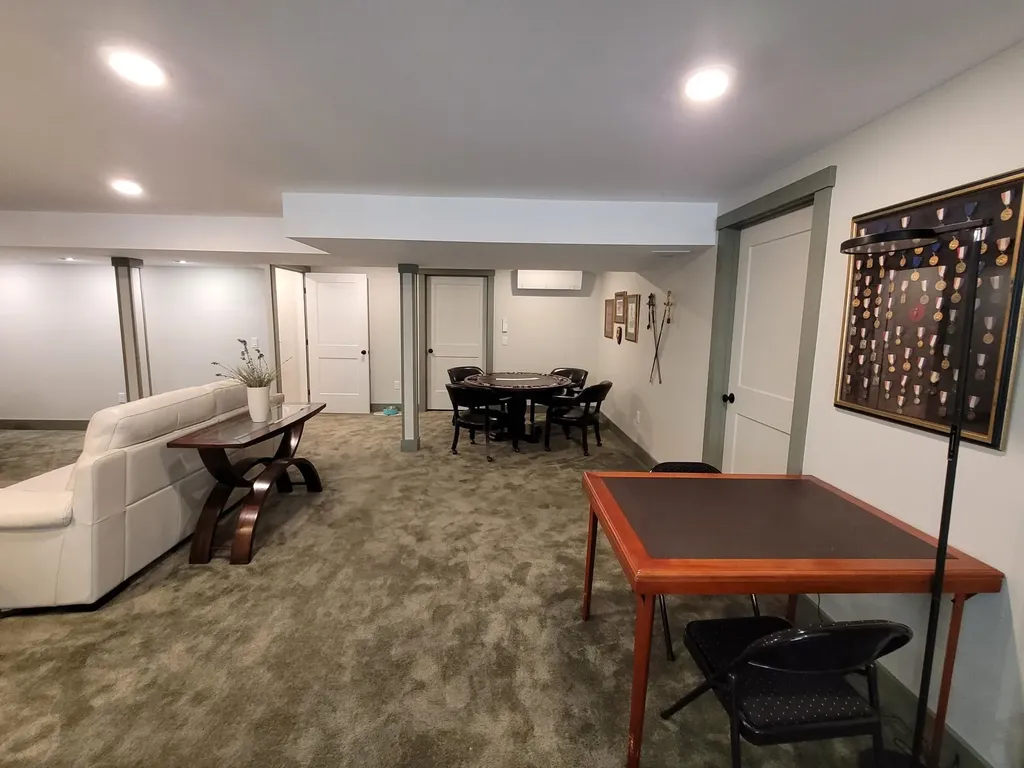 638 Vale Drive South Burlington VT 05403