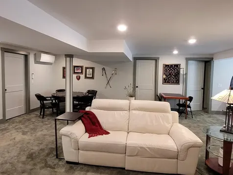 638 Vale Drive South Burlington VT 05403