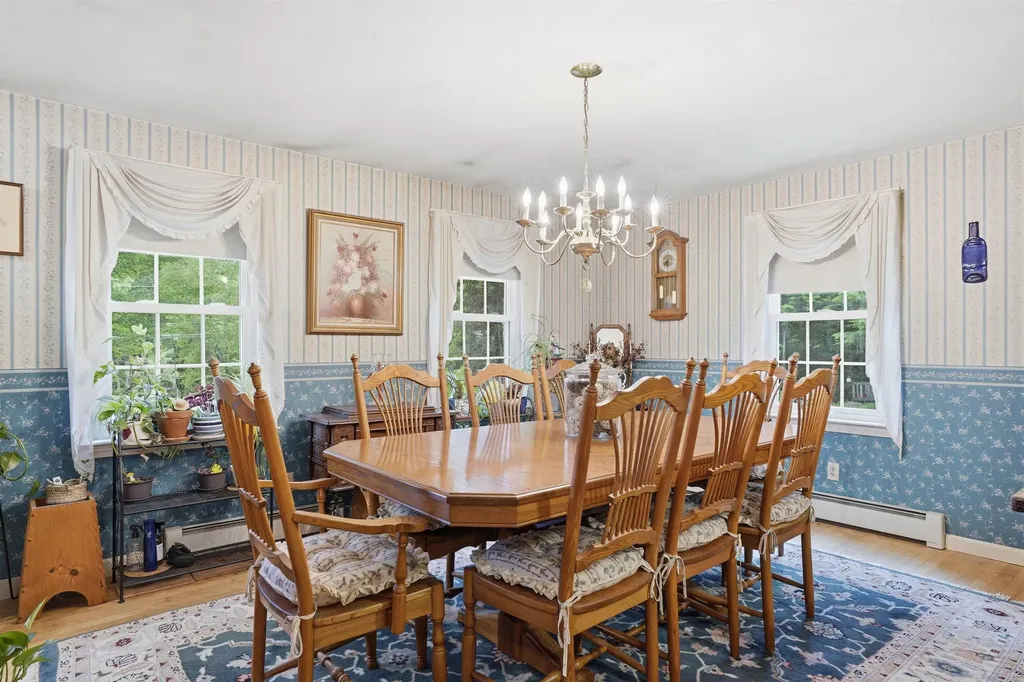66 Whipplewill Road New Boston NH 03070