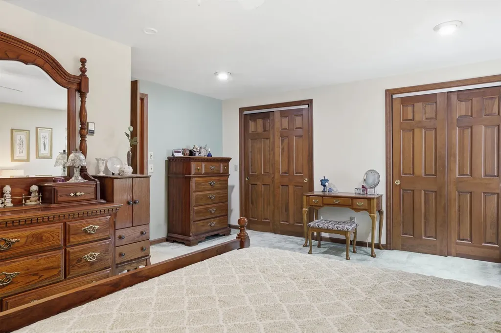 66 Whipplewill Road New Boston NH 03070