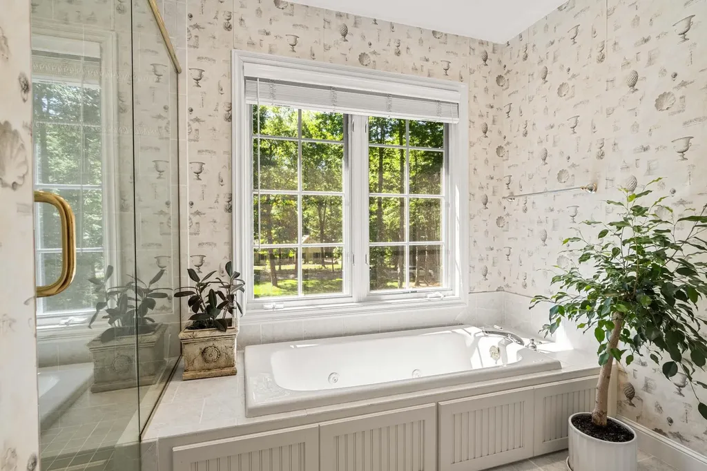 30 Gale Road Hampton NH 03842