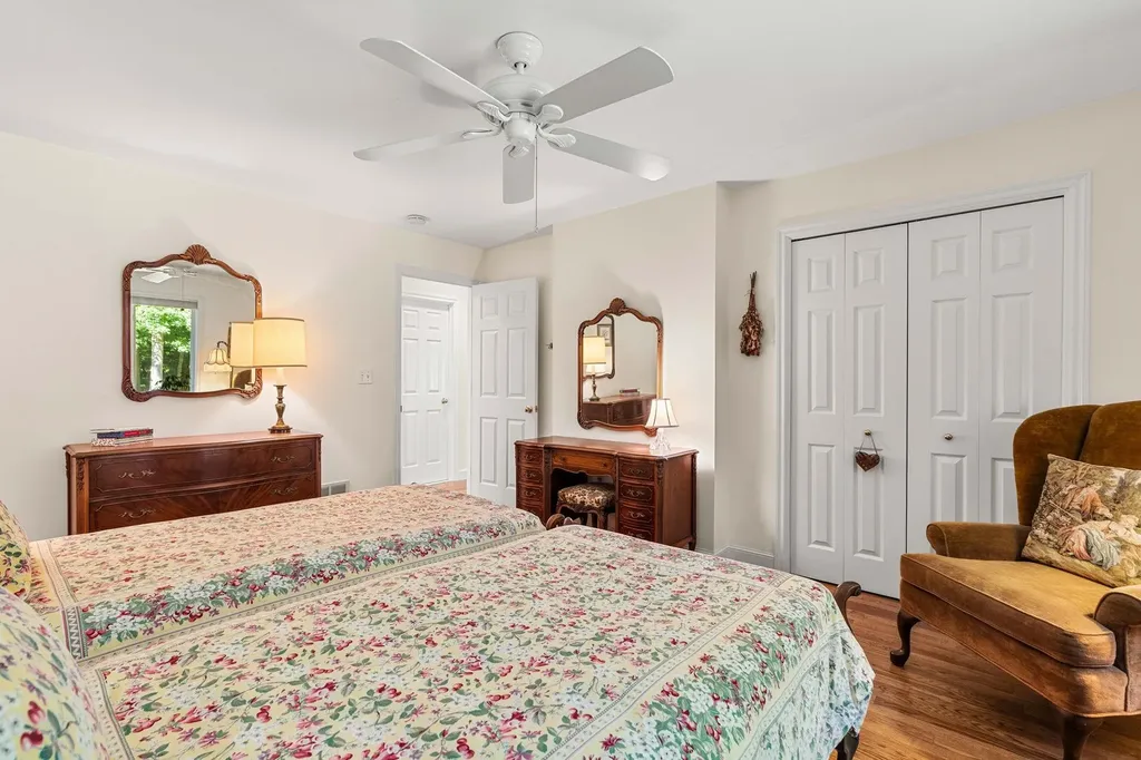 30 Gale Road Hampton NH 03842