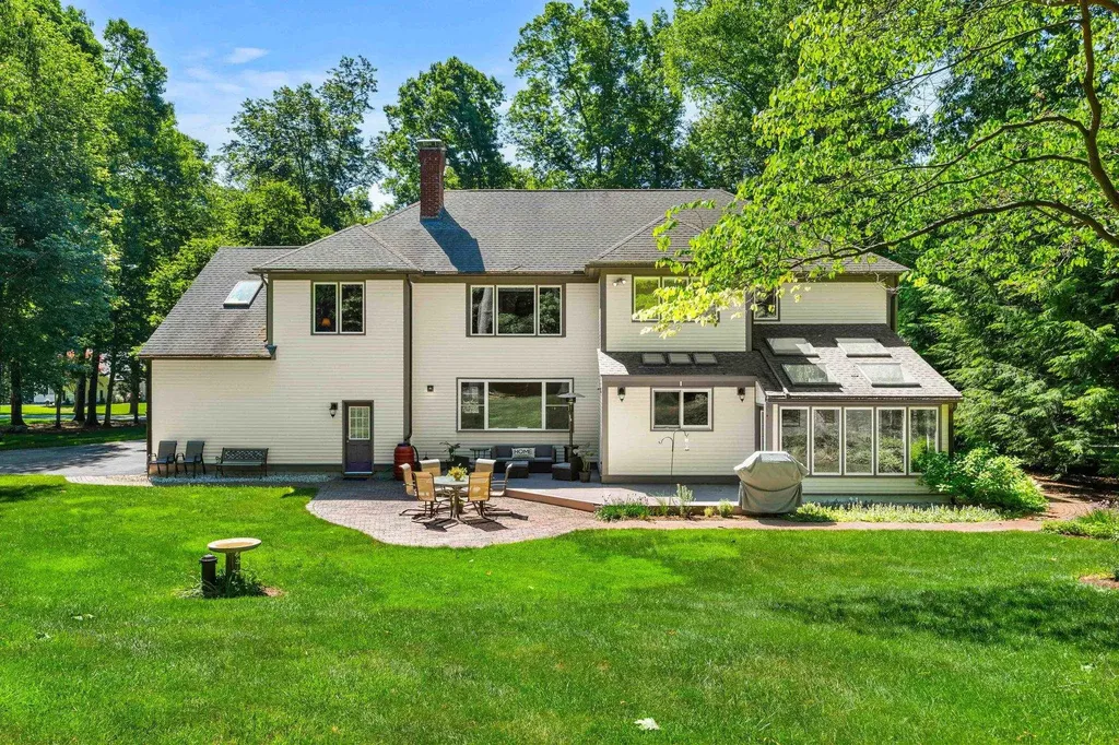 30 Gale Road Hampton NH 03842