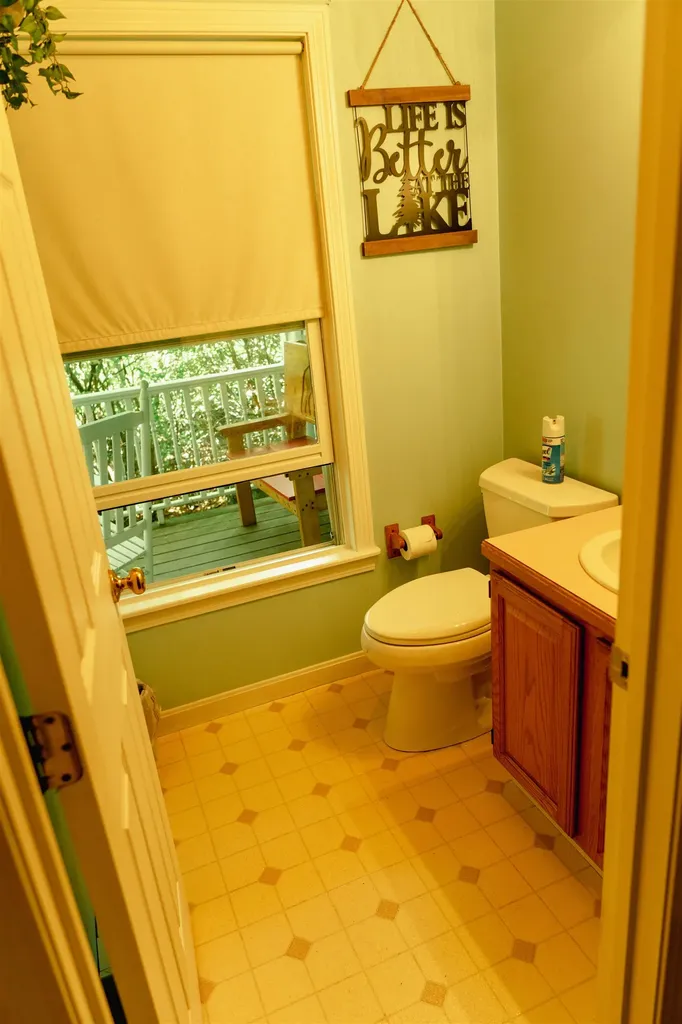 11 Highcrest Drive Belmont NH 03220