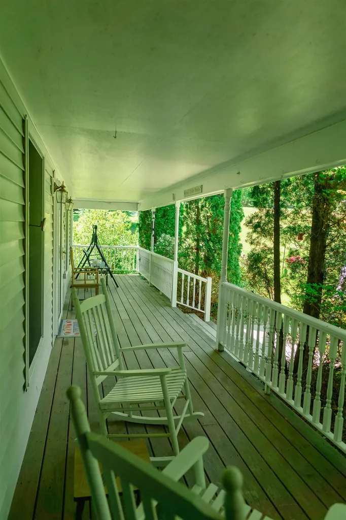 11 Highcrest Drive Belmont NH 03220