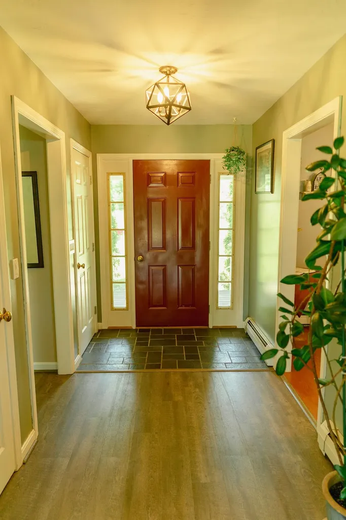 11 Highcrest Drive Belmont NH 03220