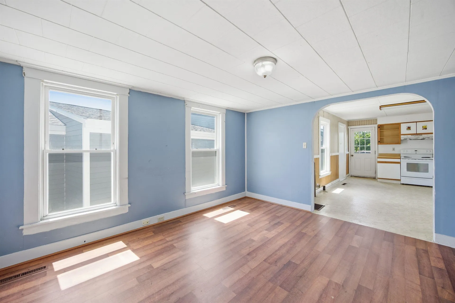 191 Court Street Laconia NH 03246