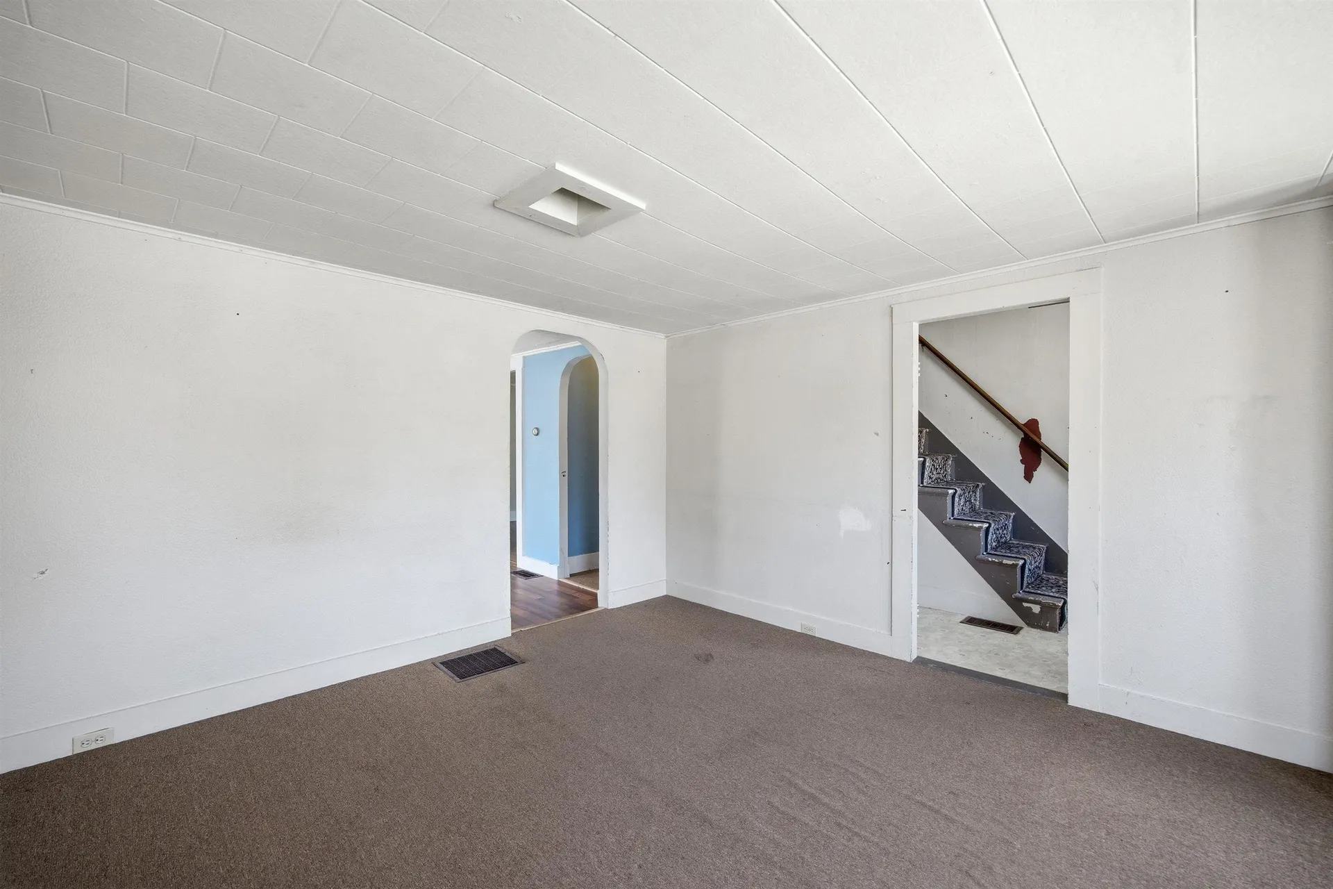 191 Court Street Laconia NH 03246