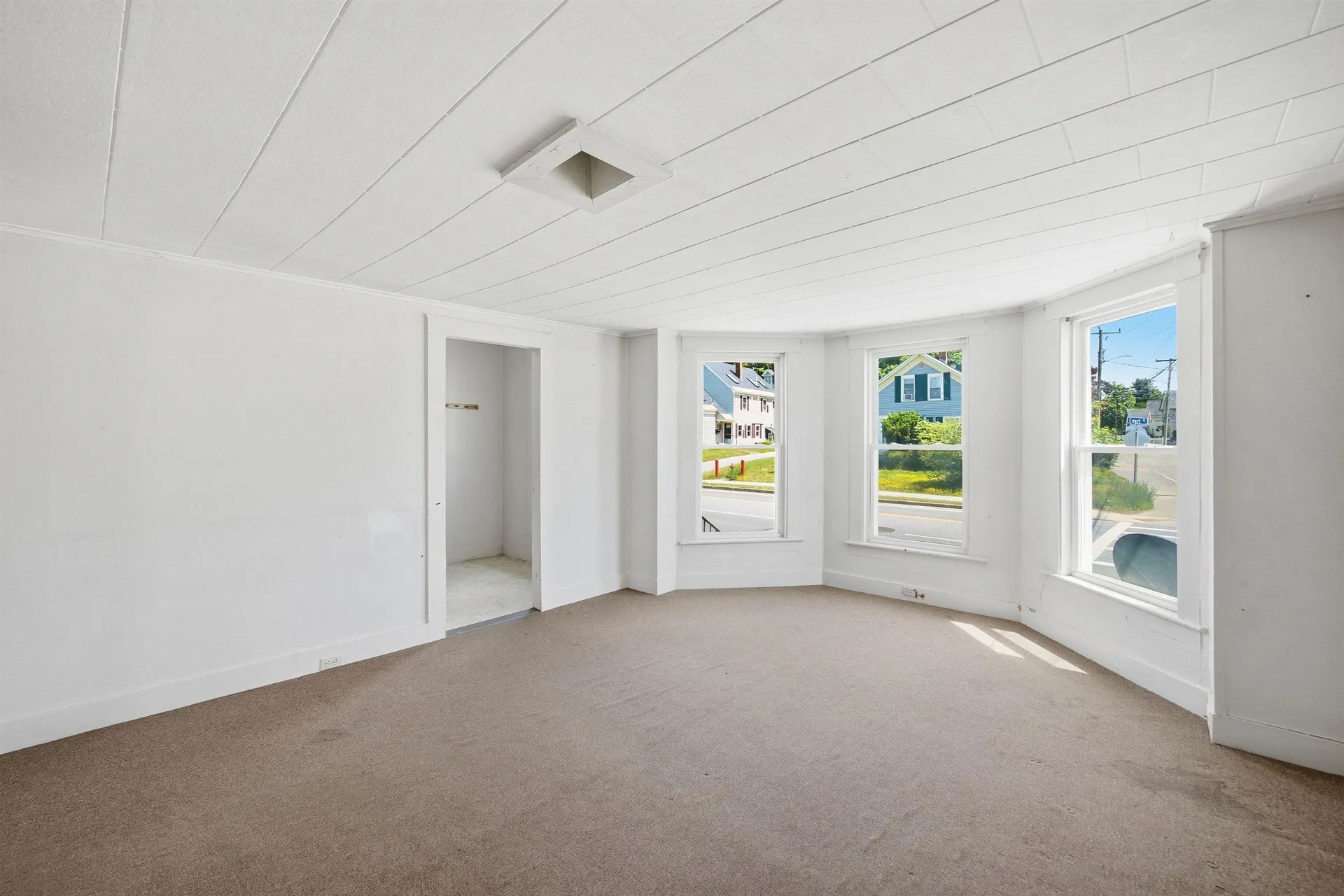 191 Court Street Laconia NH 03246