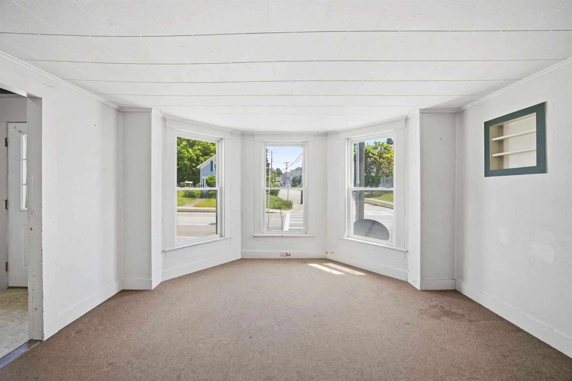 191 Court Street Laconia NH 03246
