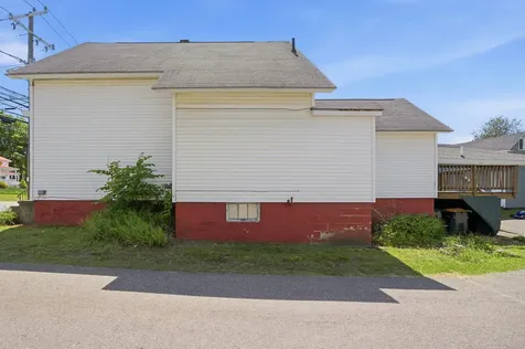 191 Court Street Laconia NH 03246