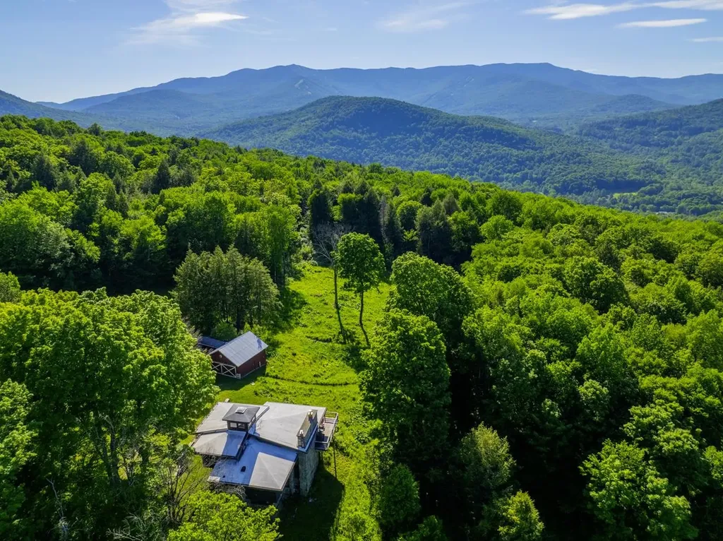 358 Fleming Road Warren VT 05674
