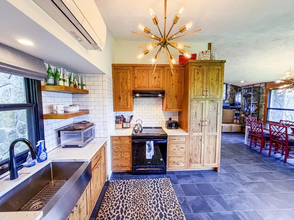 358 Fleming Road Warren VT 05674