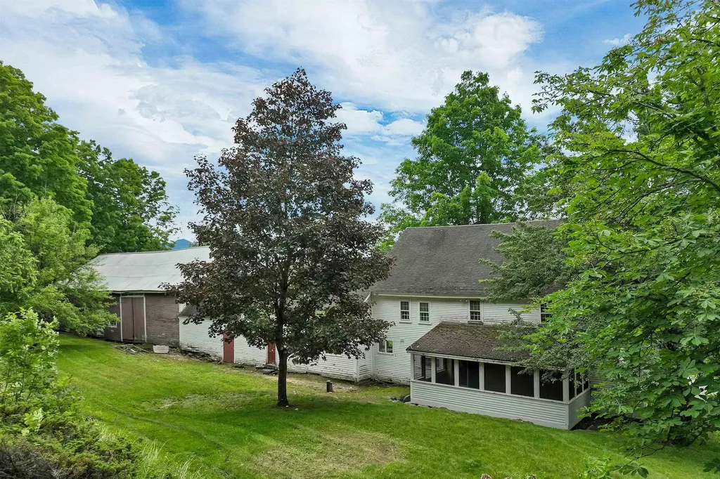 163 Maple Ridge Road Sandwich NH 03259