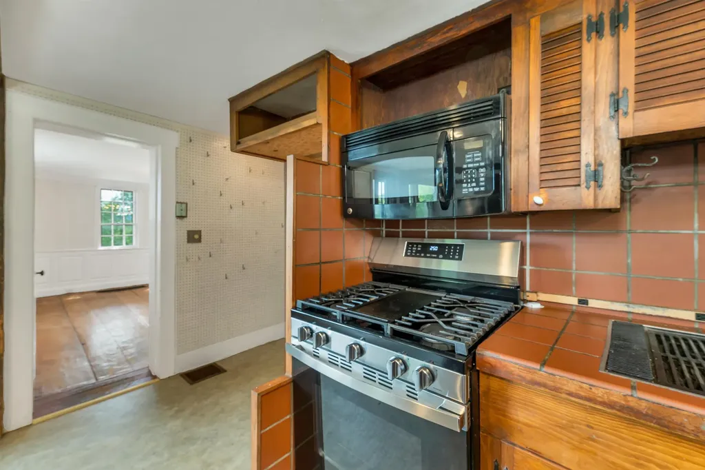 163 Maple Ridge Road Sandwich NH 03259