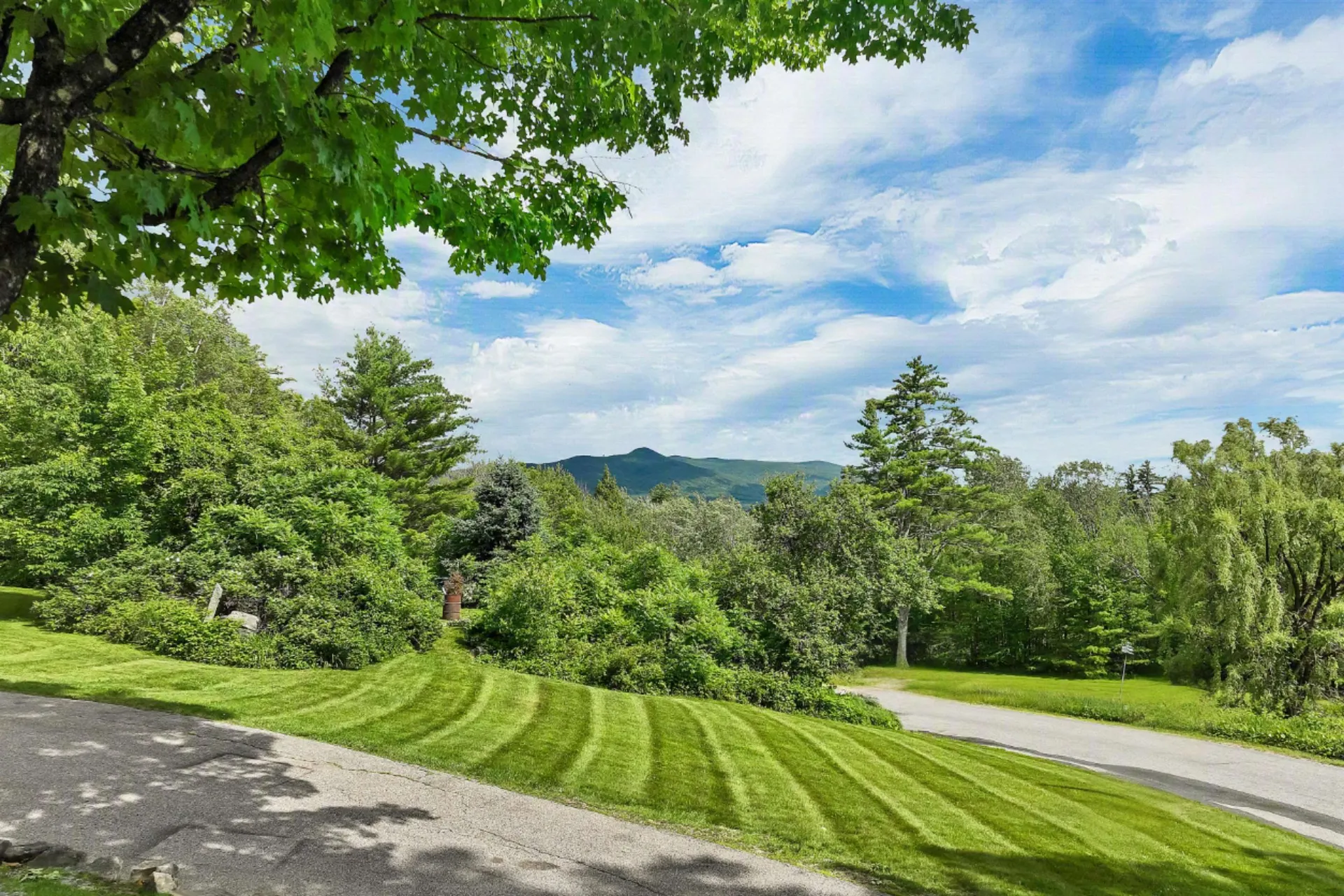 163 Maple Ridge Road Sandwich NH 03259