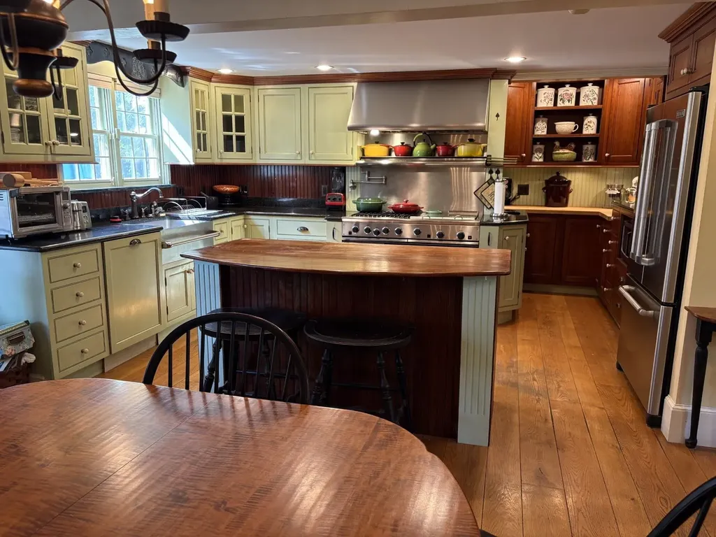 61 Orchard Road Chesterfield NH 03443