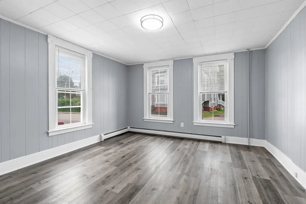 56 Harvard Street Laconia NH 03246