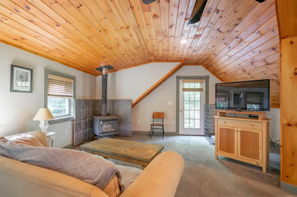 1577 River Road Weare NH 03281
