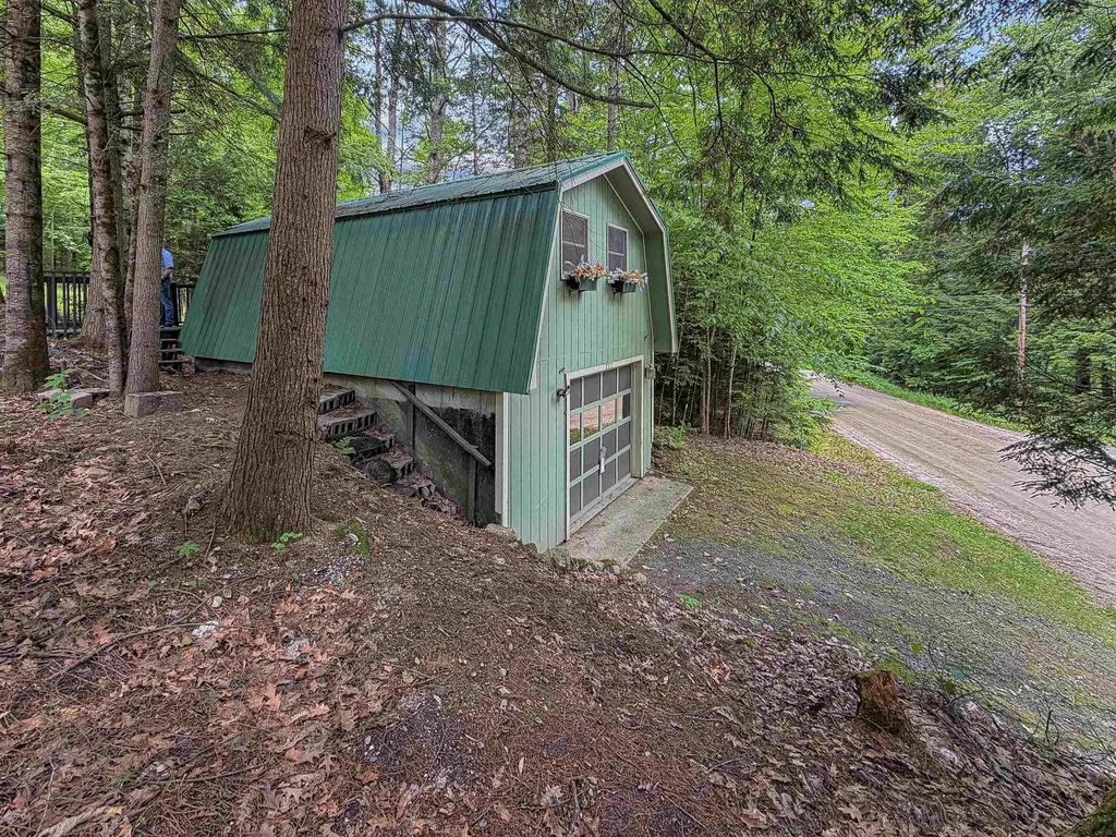 207 Lakeside Drive Haverhill NH 03785