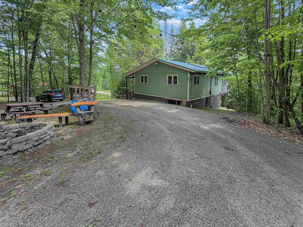 207 Lakeside Drive Haverhill NH 03785