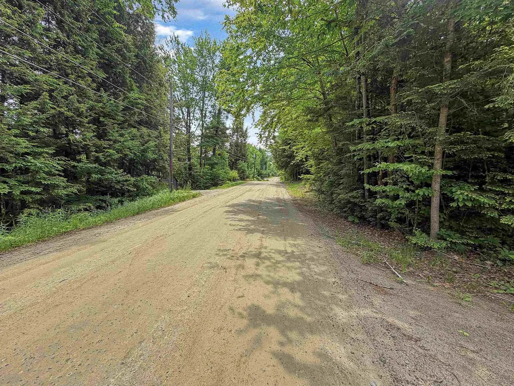 207 Lakeside Drive Haverhill NH 03785