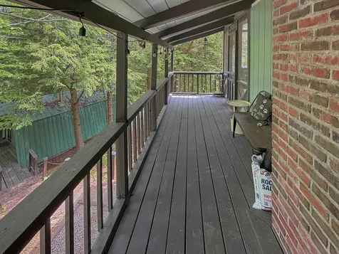 207 Lakeside Drive Haverhill NH 03785