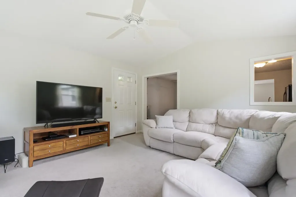 435 Terrie Drive Pembroke NH 03275