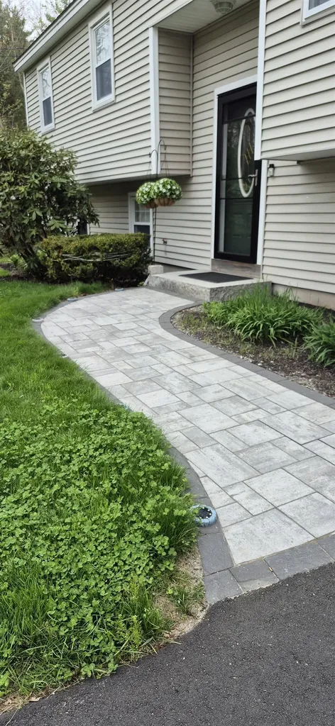 435 Terrie Drive Pembroke NH 03275