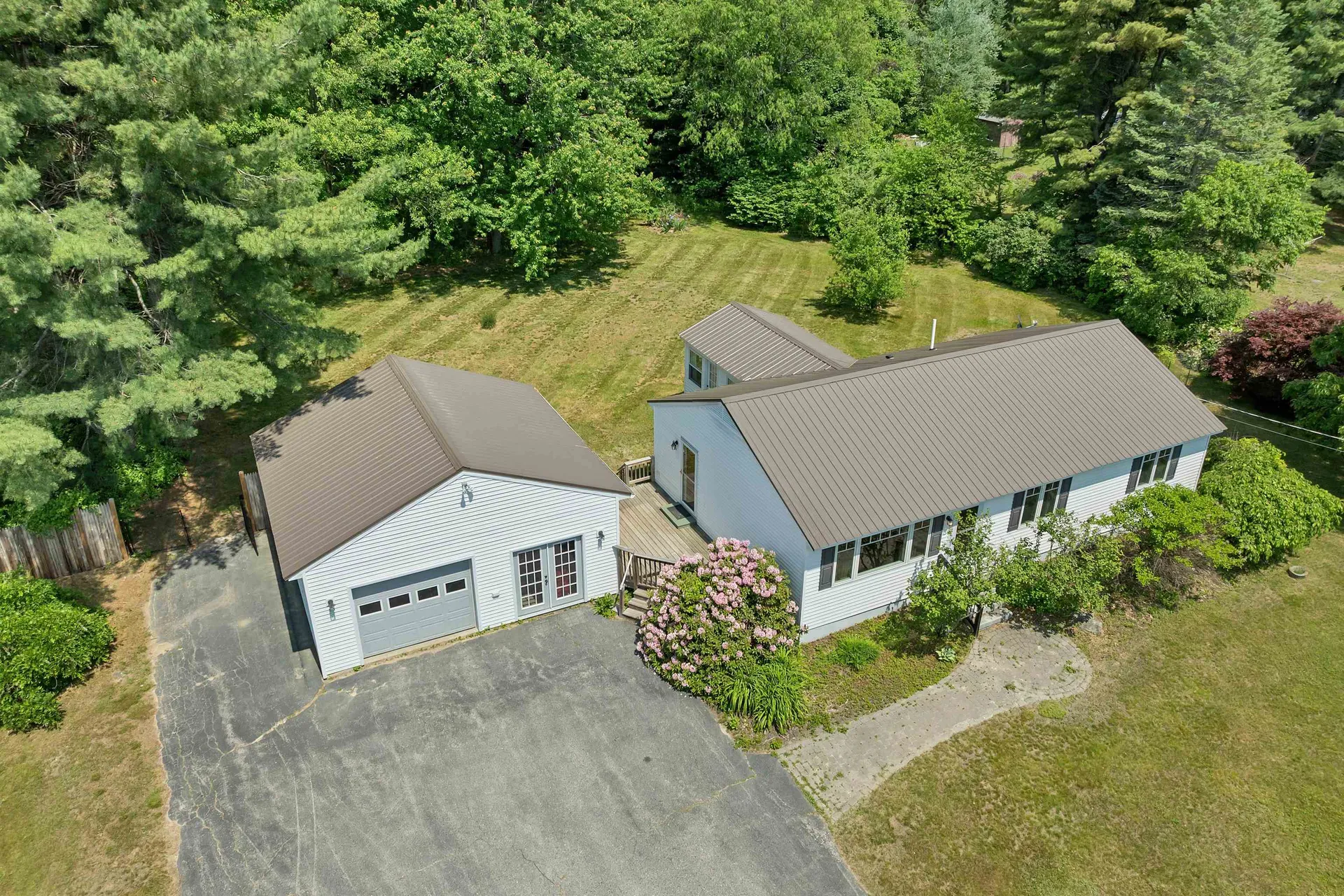 4 Anagance Lane Wolfeboro NH 03894