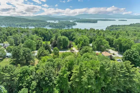 4 Anagance Lane Wolfeboro NH 03894