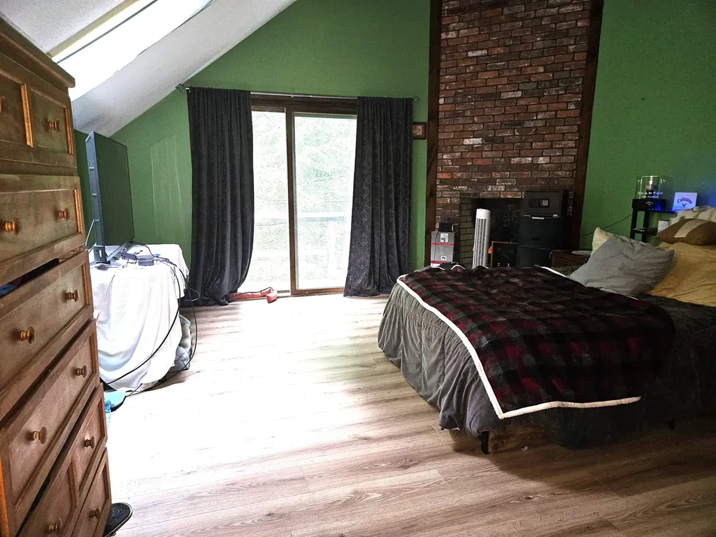 637 Marmot Lane Grantham NH 03753