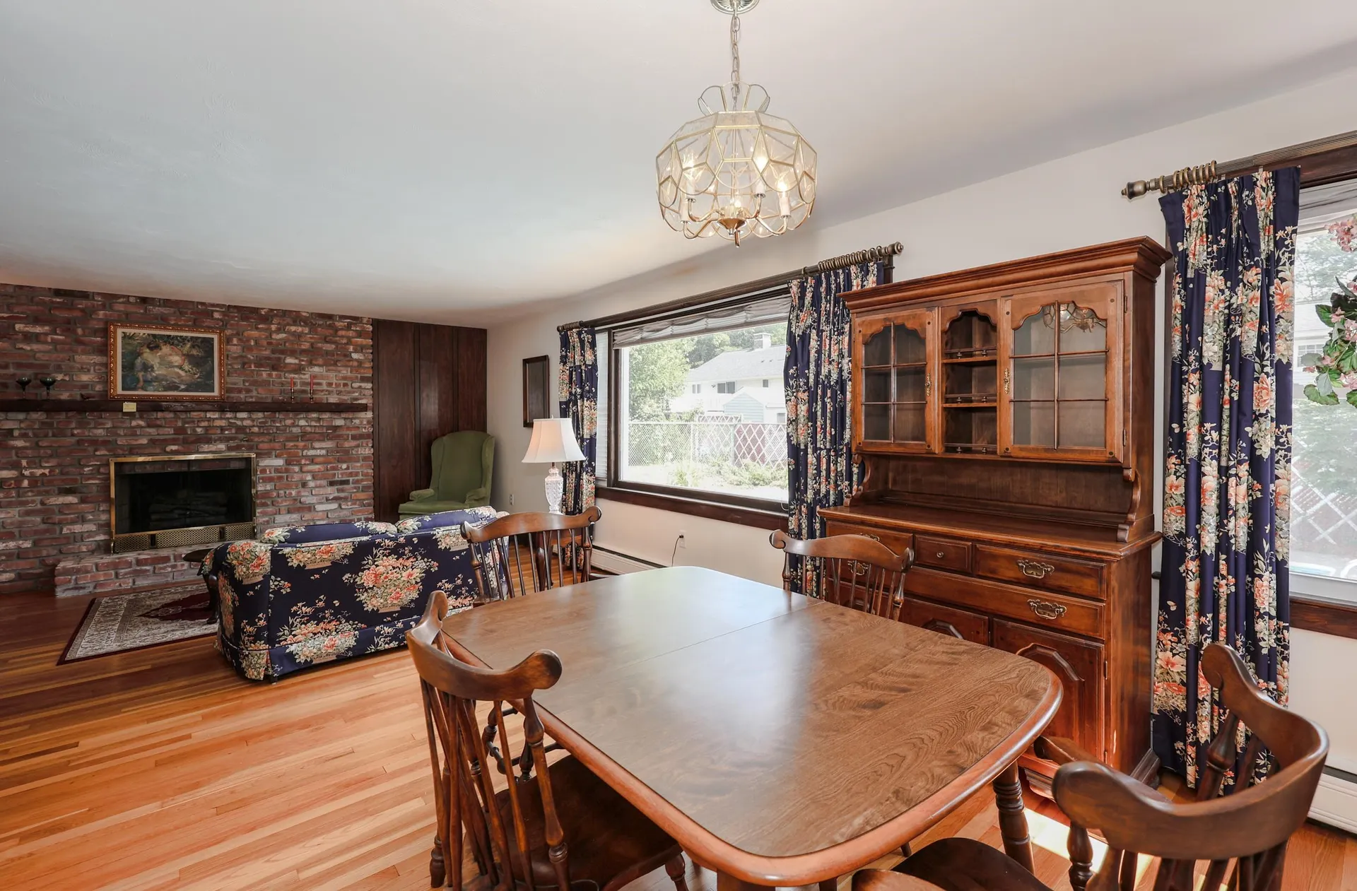 68 Robinson Road Nashua NH 03060