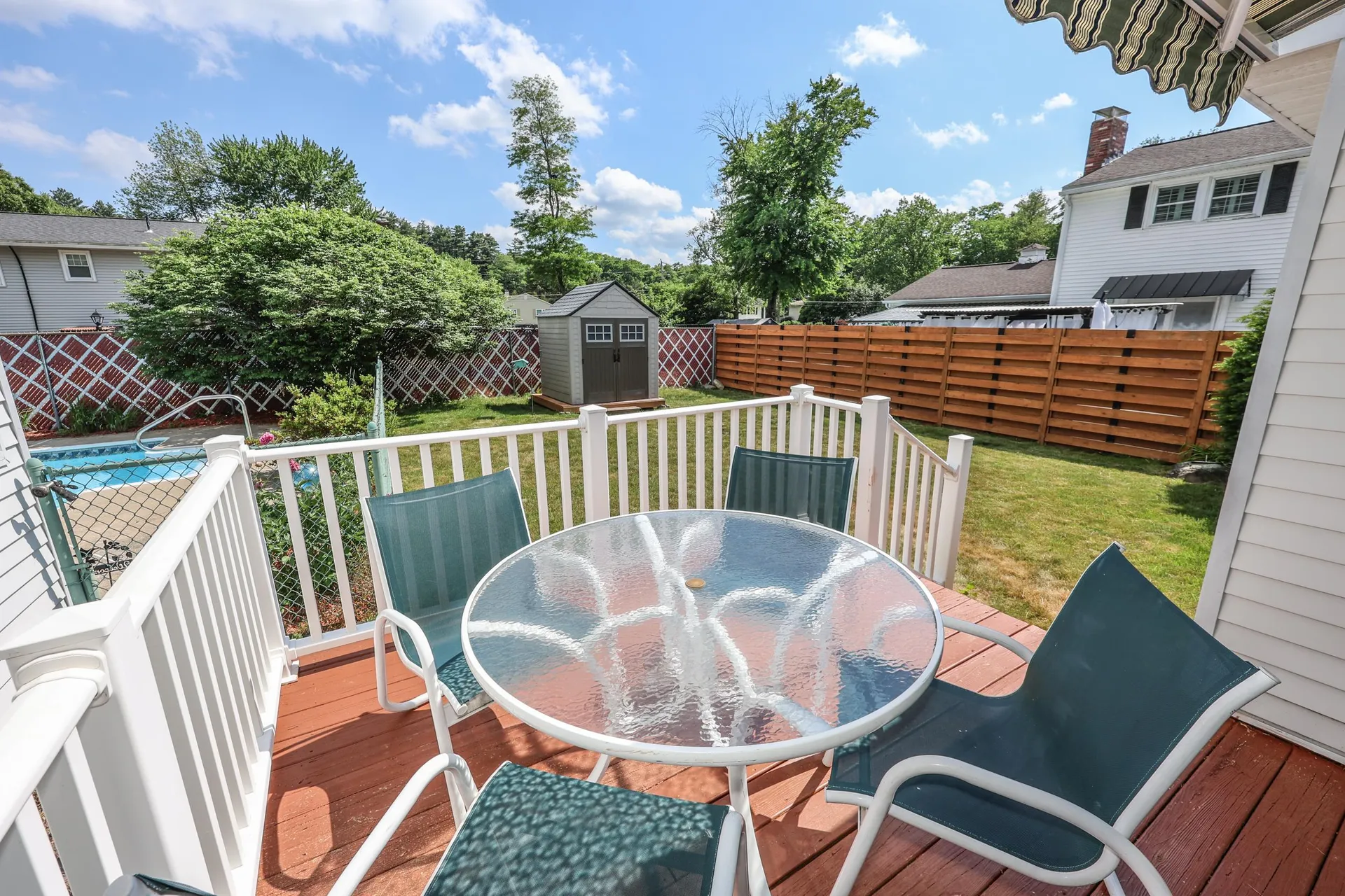 68 Robinson Road Nashua NH 03060