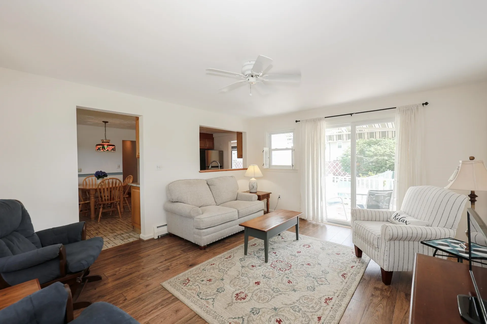 68 Robinson Road Nashua NH 03060