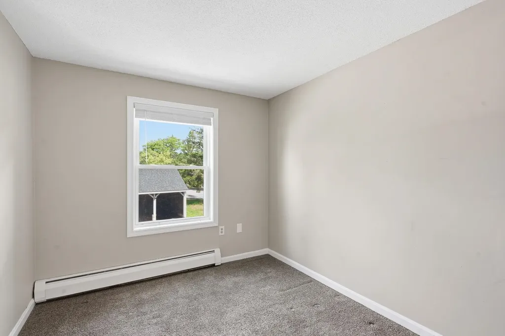 3 Bluffs Drive Concord NH 03303