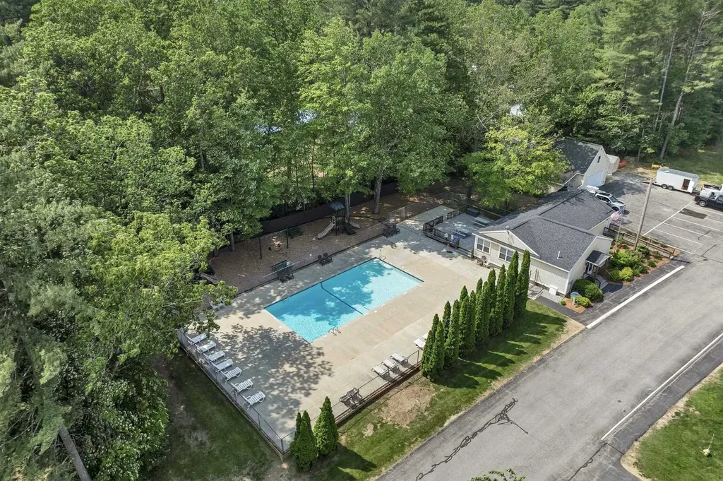3 Bluffs Drive Concord NH 03303