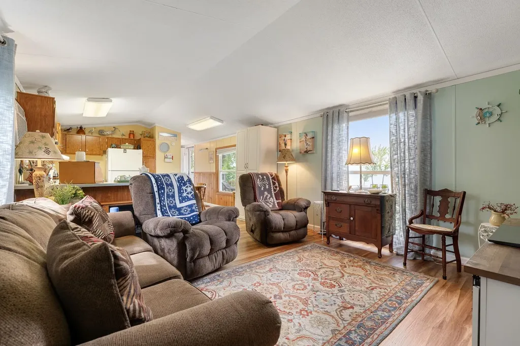 279 Hunter North Road Alburgh VT 05440