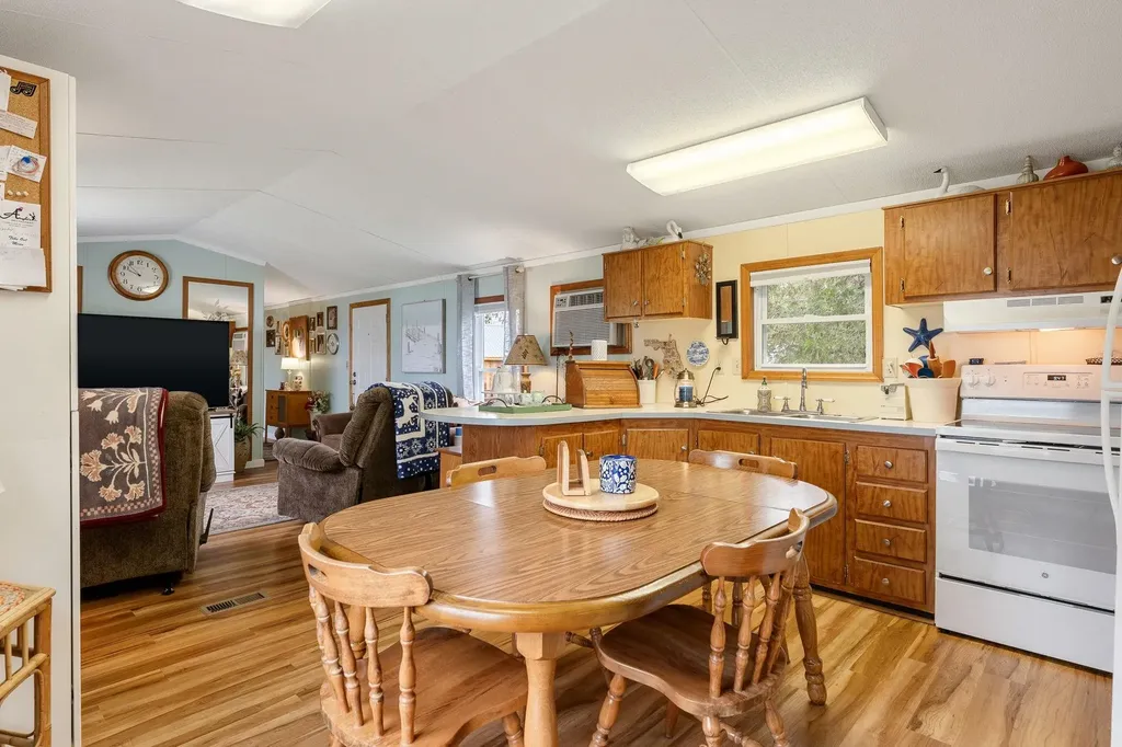 279 Hunter North Road Alburgh VT 05440
