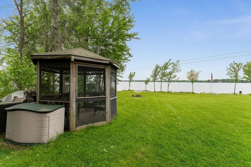 279 Hunter North Road Alburgh VT 05440