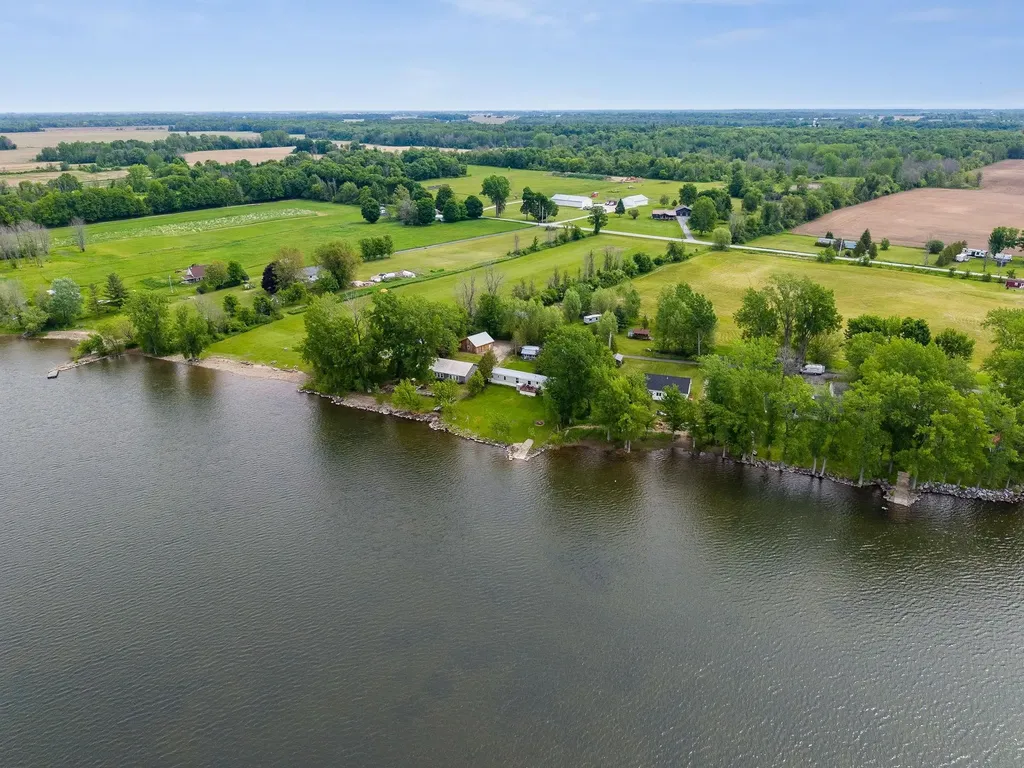 279 Hunter North Road Alburgh VT 05440