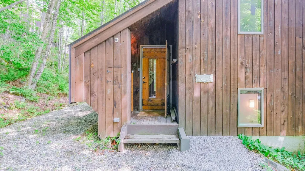 366 Crimson Hawk Road Plymouth VT 05056